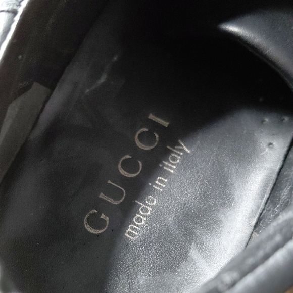 Gucci Men’s Black Leather & Monogram Velcro Loafers - Picture 5 of 8